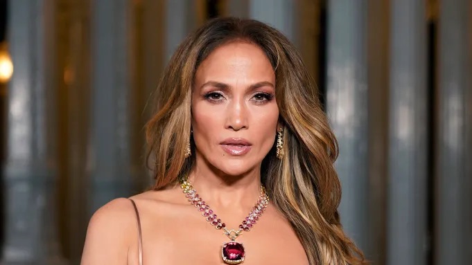 Jennifer Lopez's atlas